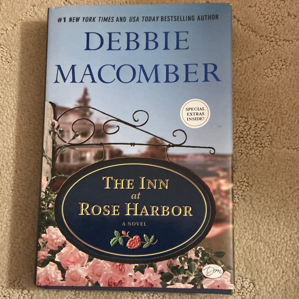 Debbie Macomber The Inn at Rose Harbor: A Novel Hardcover Fiction Widow Healing